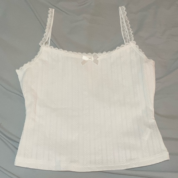 SHEIN MOD x Marika Sila Summer Going Out Solid Lace Bow Front White Cami Top - Picture 1 of 1